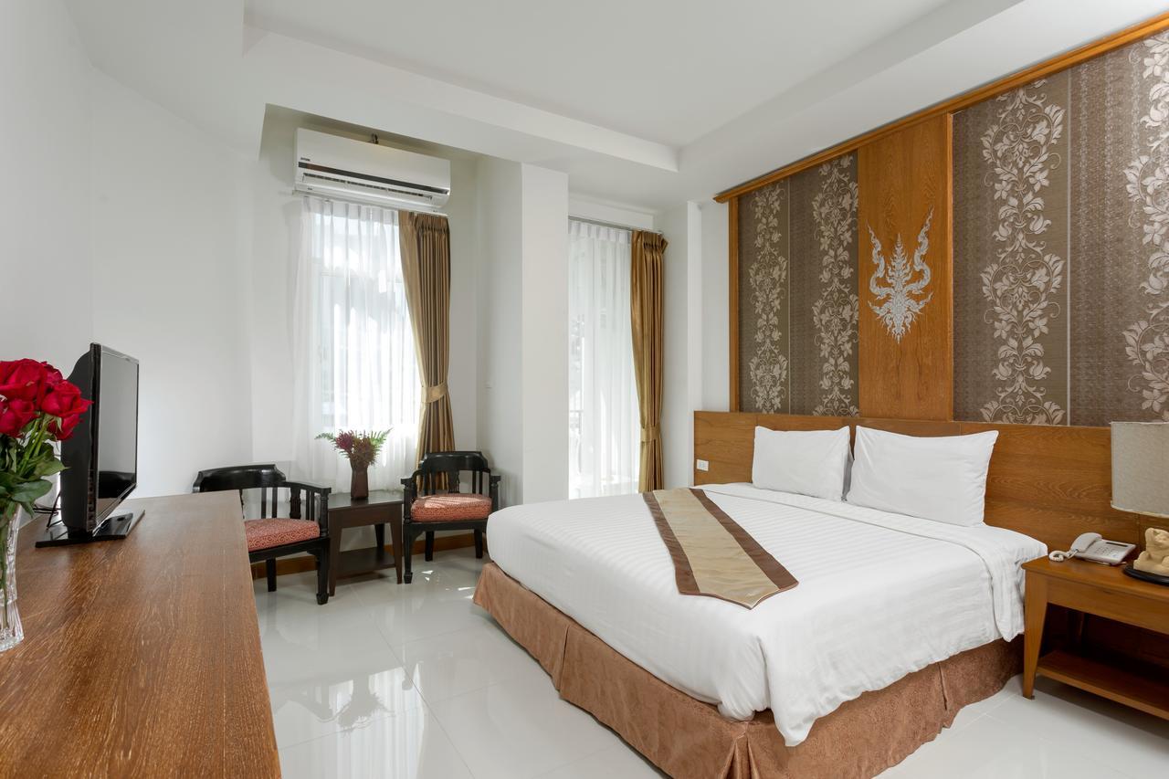 Asia Express Hotel กะทู้ ภายนอก รูปภาพ